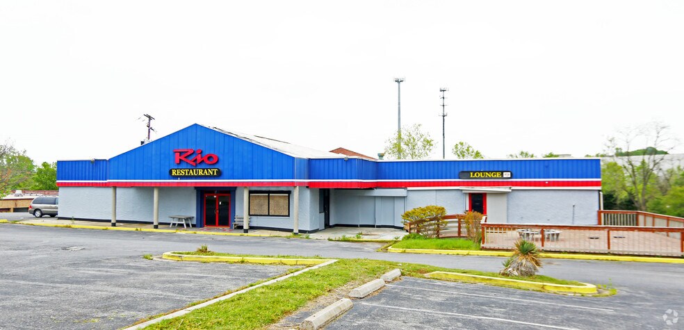 13501 Baltimore Ave, Laurel, MD à vendre - Photo principale – Image 1 sur 6