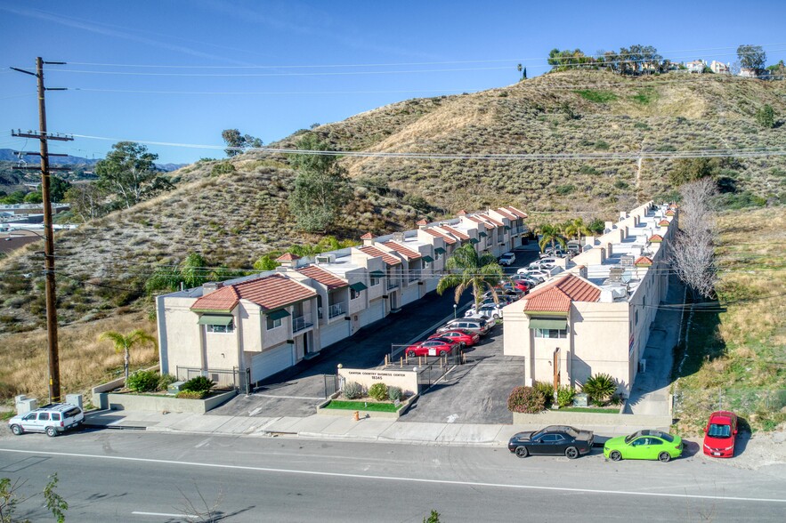 18335-18345 Sierra Hwy, Santa Clarita, CA à louer - Photo de l’immeuble – Image 3 sur 8