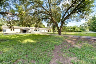 Plus de détails pour 20802 Hufsmith Kohrville Rd, Tomball, TX - Bureau à vendre