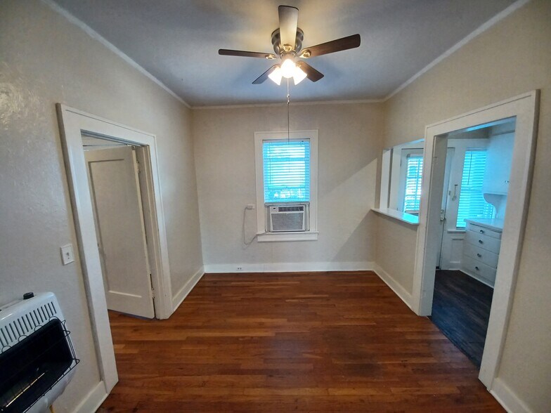 127 W Magnolia Ave, San Antonio, TX à vendre - Photo de l’immeuble – Image 3 sur 31