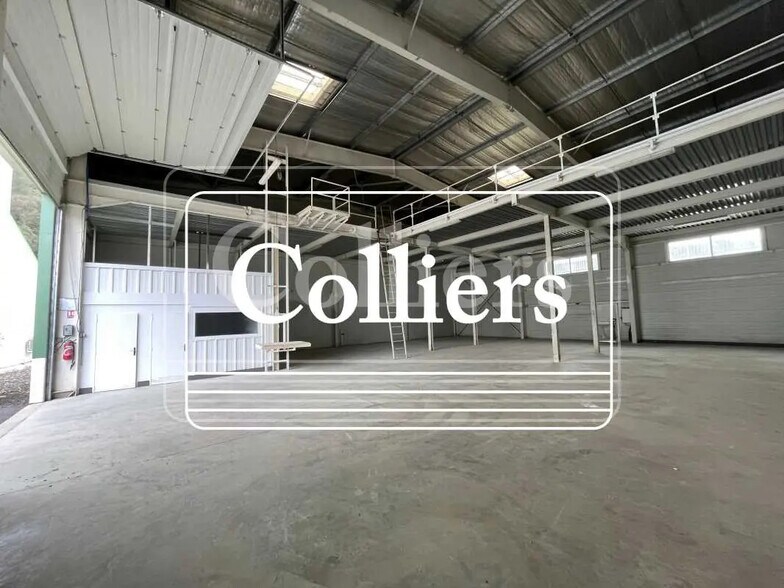 Local d’activités dans Gémenos à louer - Photo intérieure – Image 2 sur 3