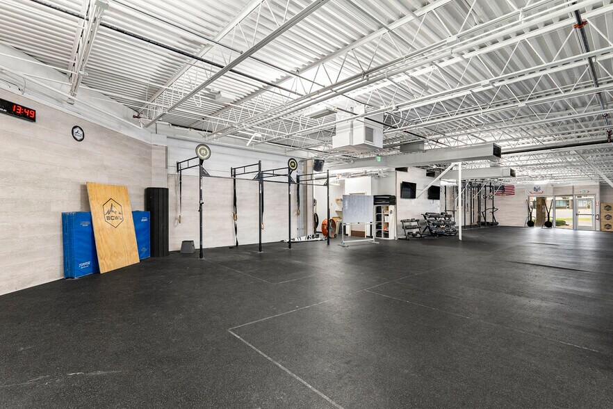 221 W County Line Rd, Littleton, CO à louer - Photo intérieure – Image 3 sur 27