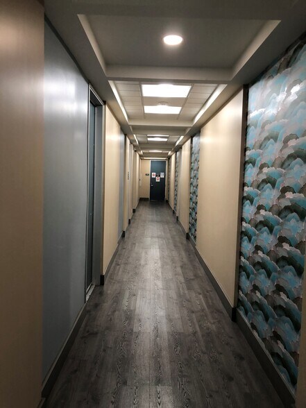 959 E Walnut St, Pasadena, CA à louer - Photo intérieure – Image 3 sur 7