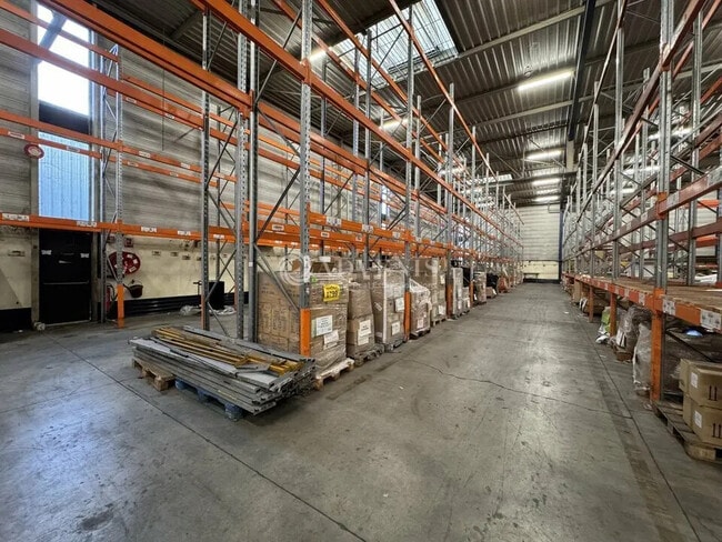 Plus de détails pour Industriel/Logistique à vendre