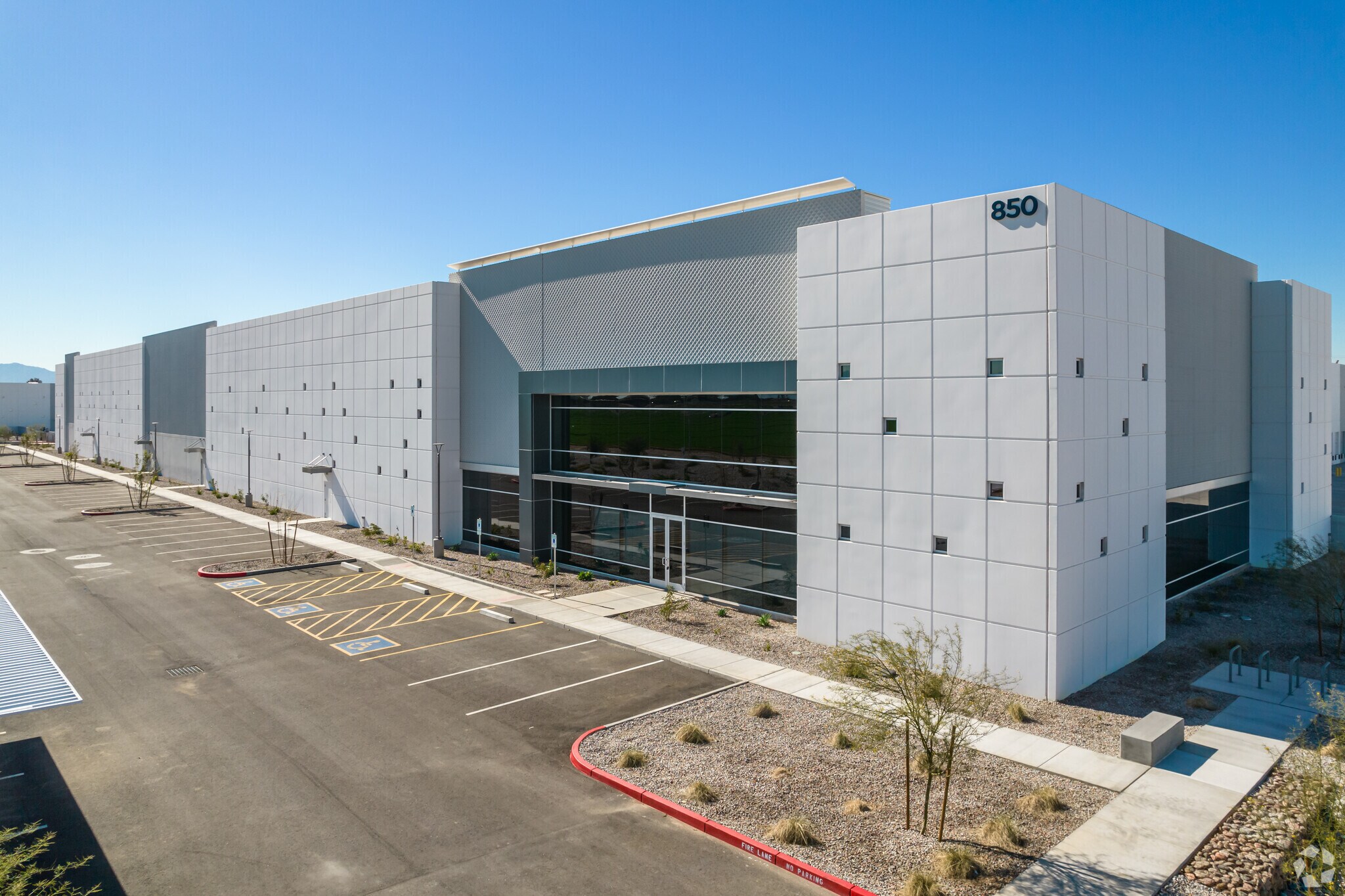 850 N 119th Ave, Avondale, AZ à louer Photo de l’immeuble– Image 1 sur 8