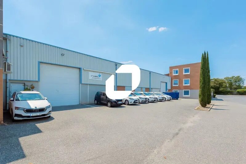 96 Avenue Du Progrès, Chassieu à louer - Photo de l’immeuble – Image 2 sur 17