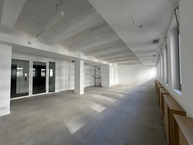 28-28 Rue Du Docteur Finlay, Paris à louer - Photo de l’immeuble – Image 2 sur 8