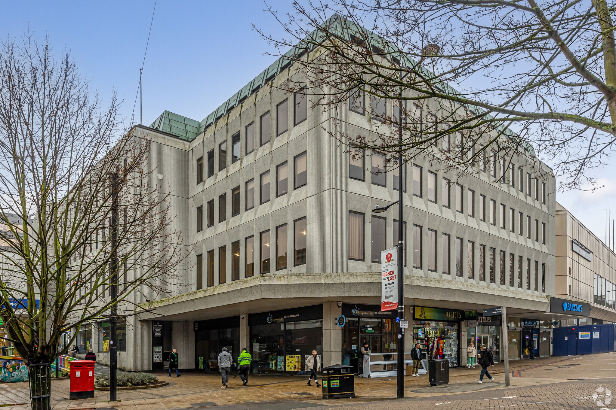 26-32 George St, Luton à louer Photo principale– Image 1 sur 3