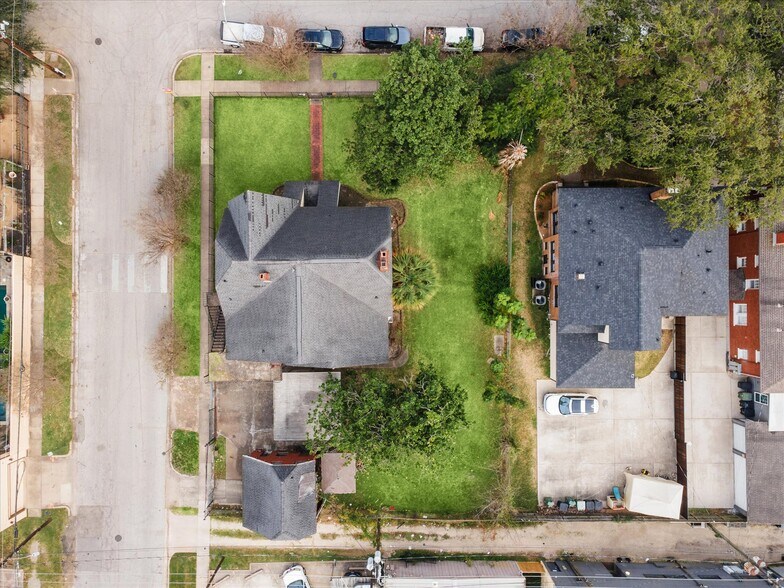614 Avondale St, Houston, TX à vendre - Aérien – Image 2 sur 8