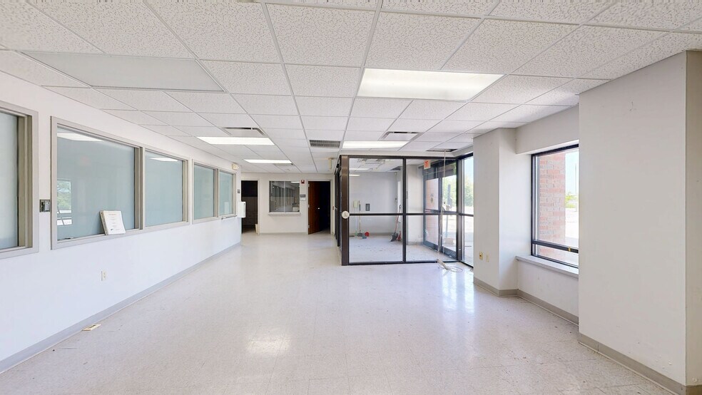 816 6th St, Racine, WI à vendre - Numérisation 3D Matterport – Image 3 sur 22