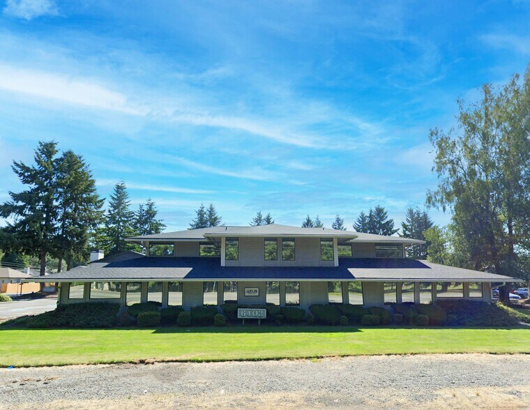 6403 Lakewood Dr W, Tacoma, WA à vendre - Photo de l’immeuble – Image 1 sur 5