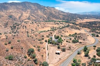 39330 W Warthan Canyon Rd, Coalinga, CA - VUE AÉRIENNE  vue de carte - Image1