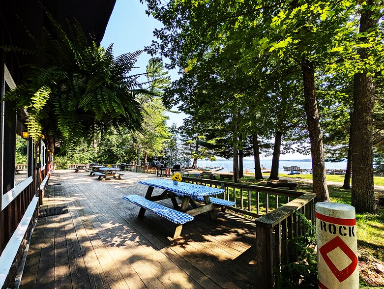3932 Point of View Ln, Phelps, WI à vendre - Photo principale – Image 1 sur 69