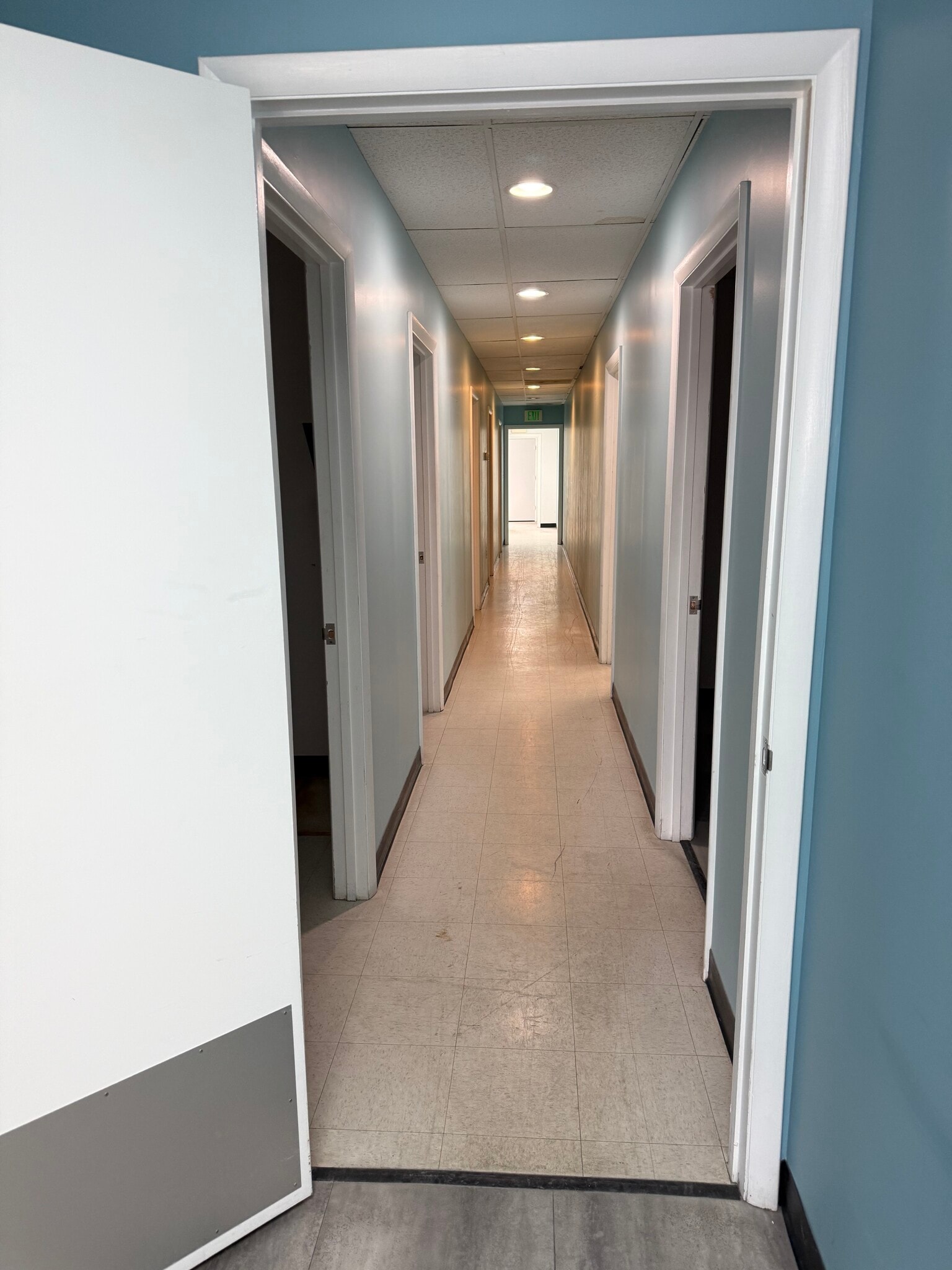 1718 Belmont Ave, Windsor Mill, MD à louer Photo intérieure– Image 1 sur 10