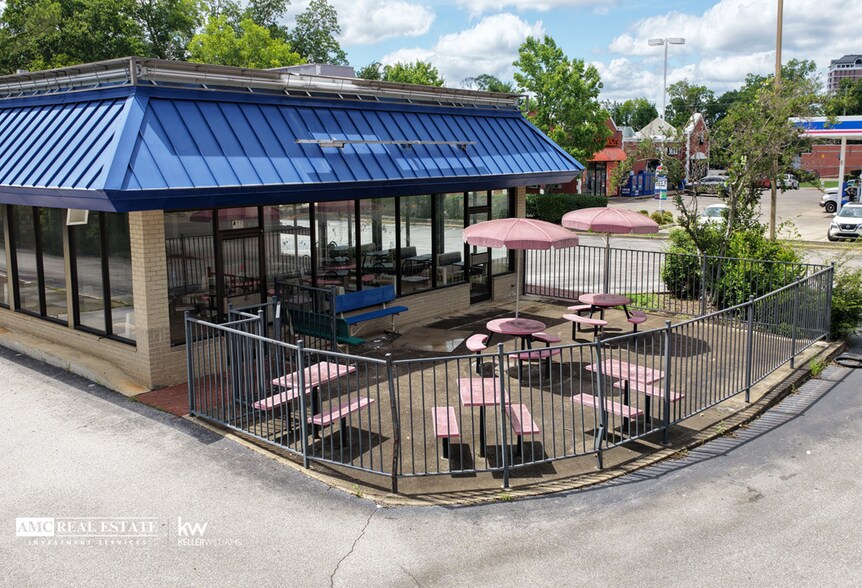 410 Pelham Rd N, Jacksonville, AL à vendre - Photo de l’immeuble – Image 3 sur 6