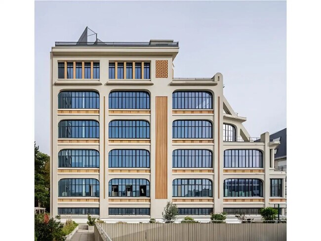 Plus de détails pour Bureau à louer