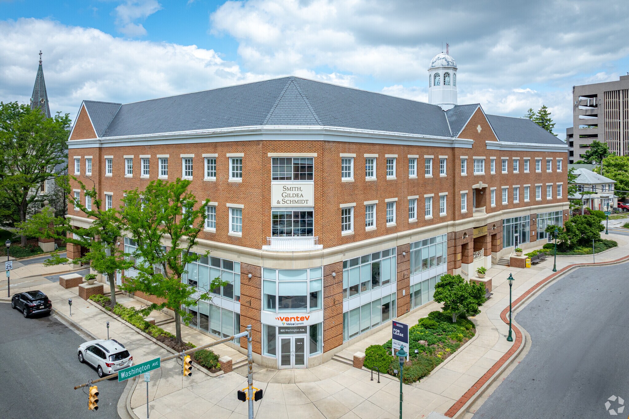 600 Washington Ave, Towson, MD à louer Photo de l’immeuble– Image 1 sur 23