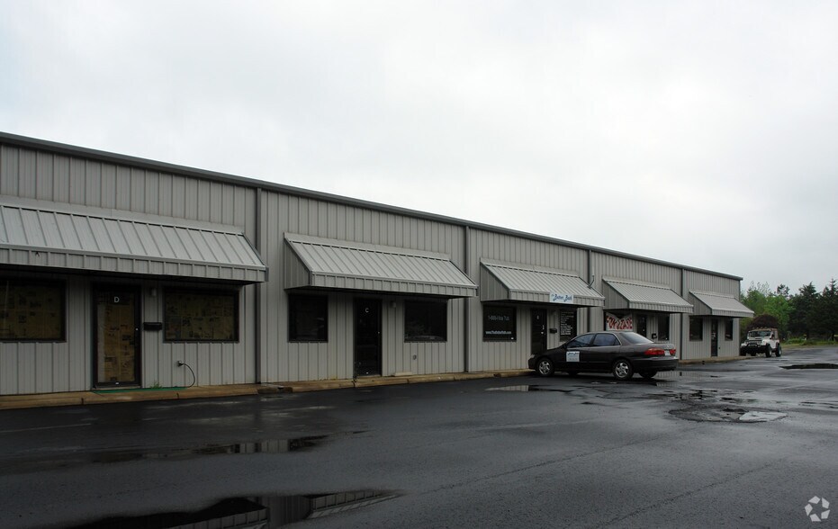 25914 Highway 10, Roland, AR à louer - Photo de l’immeuble – Image 2 sur 5