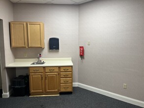 4775 Linglestown Rd, Harrisburg, PA à louer Photo intérieure– Image 2 sur 7