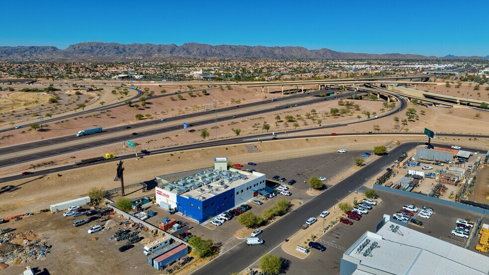17006 S Weber Dr, Chandler, AZ à louer - Photo de l’immeuble – Image 3 sur 10