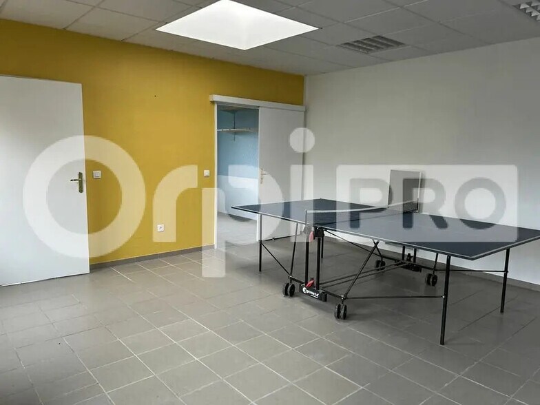 Bureau dans Monchy-le-Preux à louer - Photo de l’immeuble – Image 2 sur 4