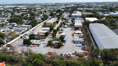 1645 NW 33rd St, Pompano Beach, FL à louer Photo de l’immeuble– Image 2 sur 18