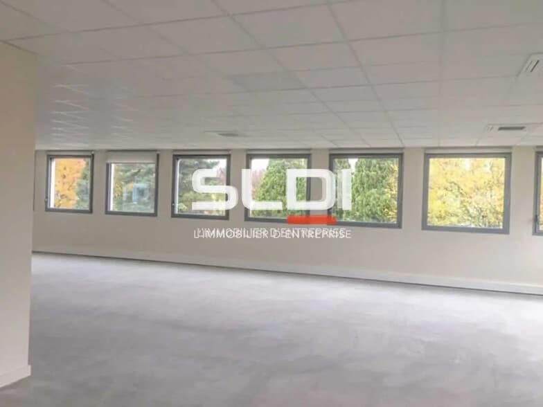 Bureau dans Dardilly à louer - Photo intérieure – Image 3 sur 10