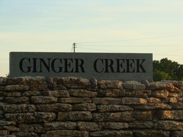 3-11 Ginger Creek Village Dr, Glen Carbon, IL à louer - Photo de l’immeuble – Image 2 sur 26