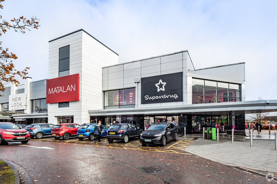 17-23 Coliseum Way, Ellesmere Port à louer - Photo de l’immeuble – Image 3 sur 3