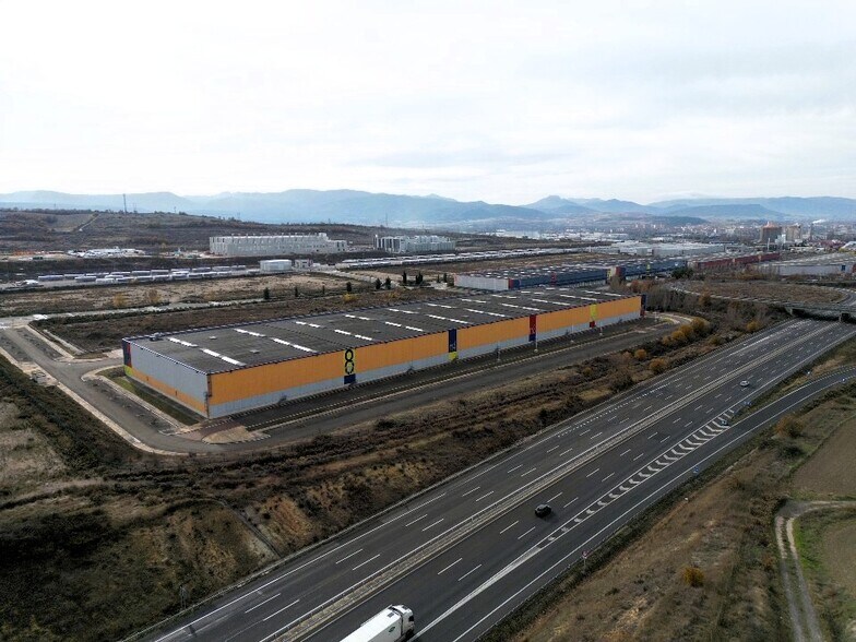Industrial la Coba Poligonoa, 15, Erriberabeitia, Álava à louer - Photo de l’immeuble – Image 2 sur 8