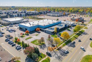 Plus de détails pour 190 E Maple Rd, Troy, MI - Industriel/Logistique à louer
