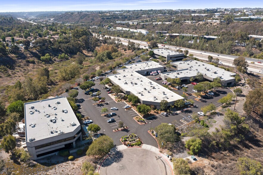 9765 Clairemont Mesa Blvd, San Diego, CA à louer - Aérien – Image 2 sur 9