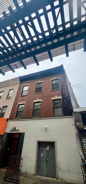 3255 Fulton St, Brooklyn, NY à vendre - Photo de l’immeuble – Image 2 sur 2
