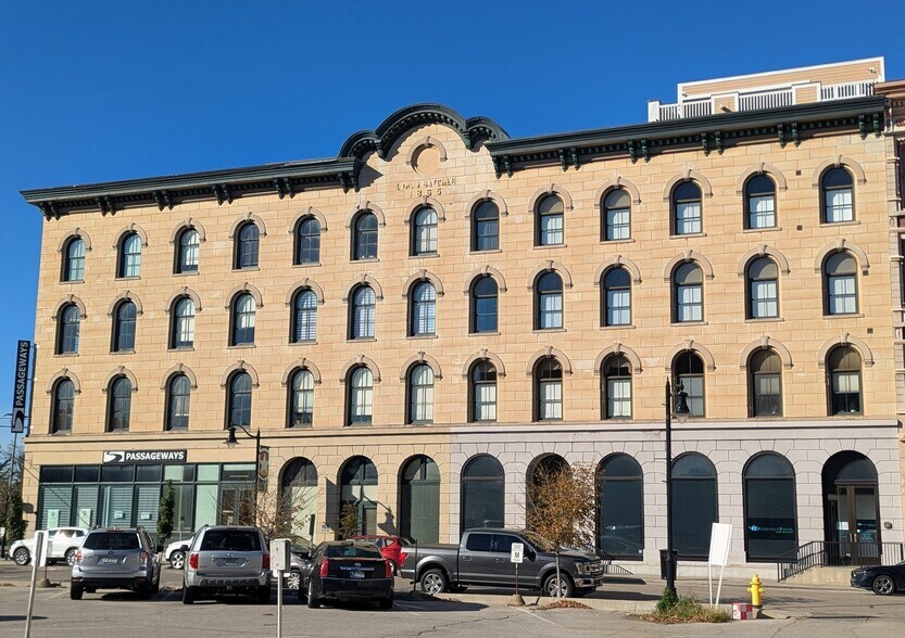 8 N 3rd St, Lafayette, IN à louer - Photo de l’immeuble – Image 3 sur 9