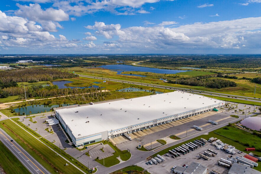 8401 State Road 33 N, Lakeland, FL à louer - Photo de l’immeuble – Image 3 sur 23