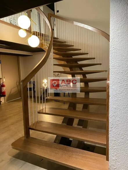 Bureau dans Perpignan à vendre - Photo de l’immeuble – Image 3 sur 7