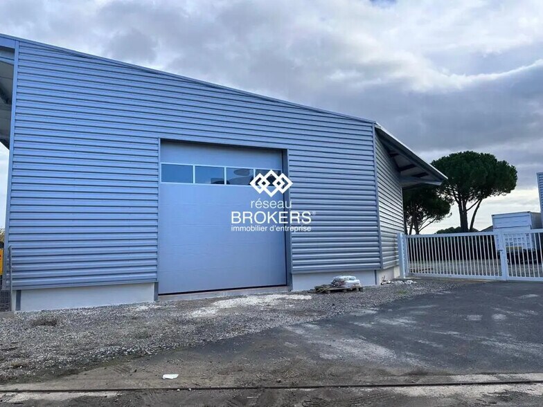 Industriel/Logistique dans Pézenas à louer - Photo de l’immeuble – Image 3 sur 3