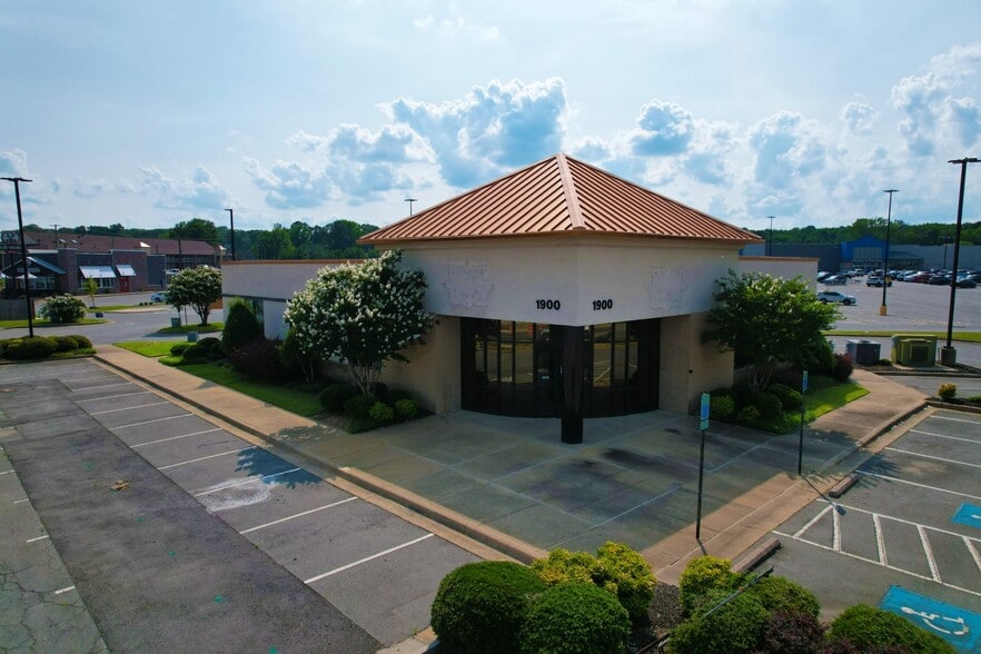 1900 John Harden Dr, Jacksonville, AR à vendre - Photo de l’immeuble – Image 2 sur 8