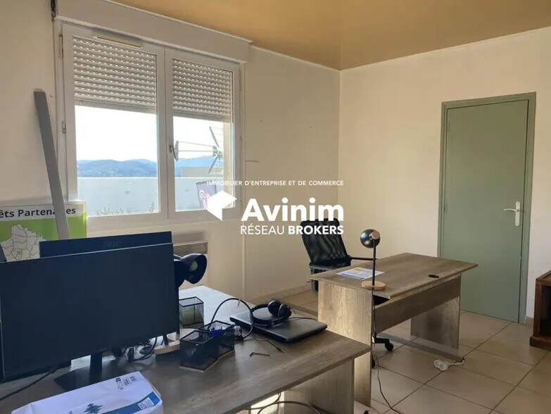 Local d'activités dans Le Muy à vendre - Photo intérieure – Image 3 sur 8