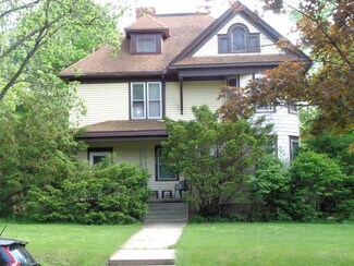 Plus de détails pour 328 Augusta Ave, Dekalb, IL - Logement à vendre