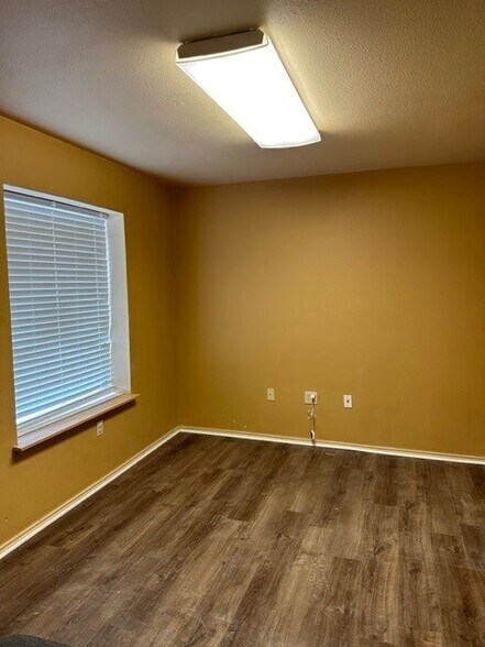 120 Cartwright Park Rd, Weatherford, TX à louer - Photo intérieure – Image 3 sur 4