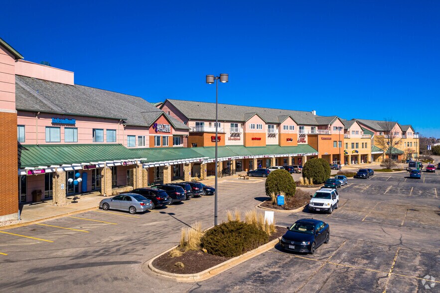2990-3000 Cahill Main, Madison, WI à louer - Photo de l’immeuble – Image 3 sur 7