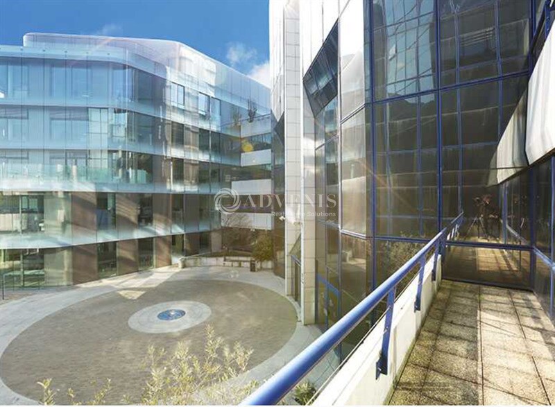 22 Quai Gallieni, Suresnes à louer - Photo de l’immeuble – Image 2 sur 7