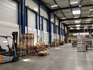 Plus de détails pour Industriel/Logistique à louer