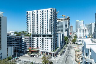 Plus de détails pour 221 SW 12th St, Miami, FL - Bureau/Local commercial à louer