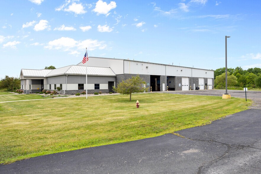 2926 Lakeville Rd, Avon, NY à louer - Photo de l’immeuble – Image 1 sur 5