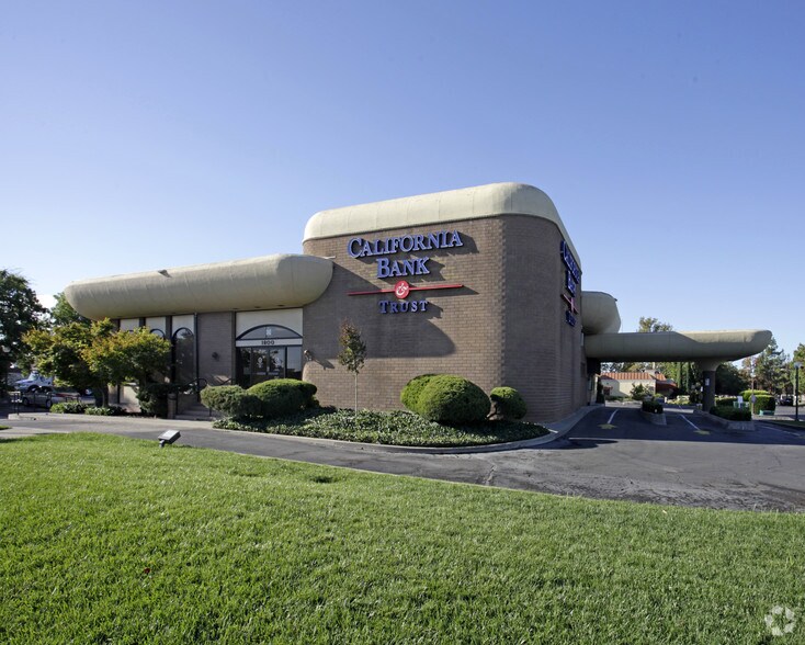 1800 Arden Way, Sacramento, CA à louer - Photo de l’immeuble – Image 1 sur 5