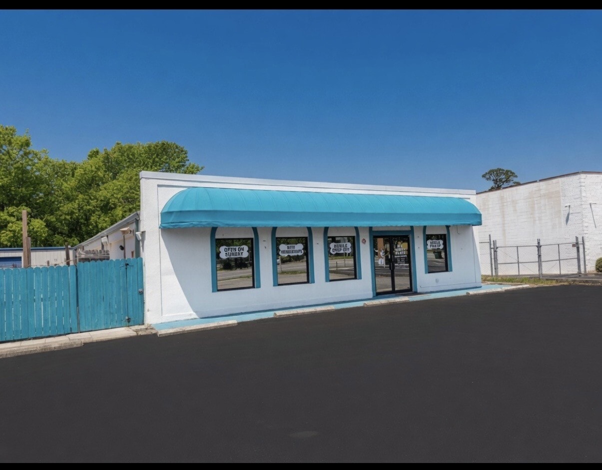 90 Mary Esther Blvd, Mary Esther, FL à louer Photo intérieure– Image 1 sur 1