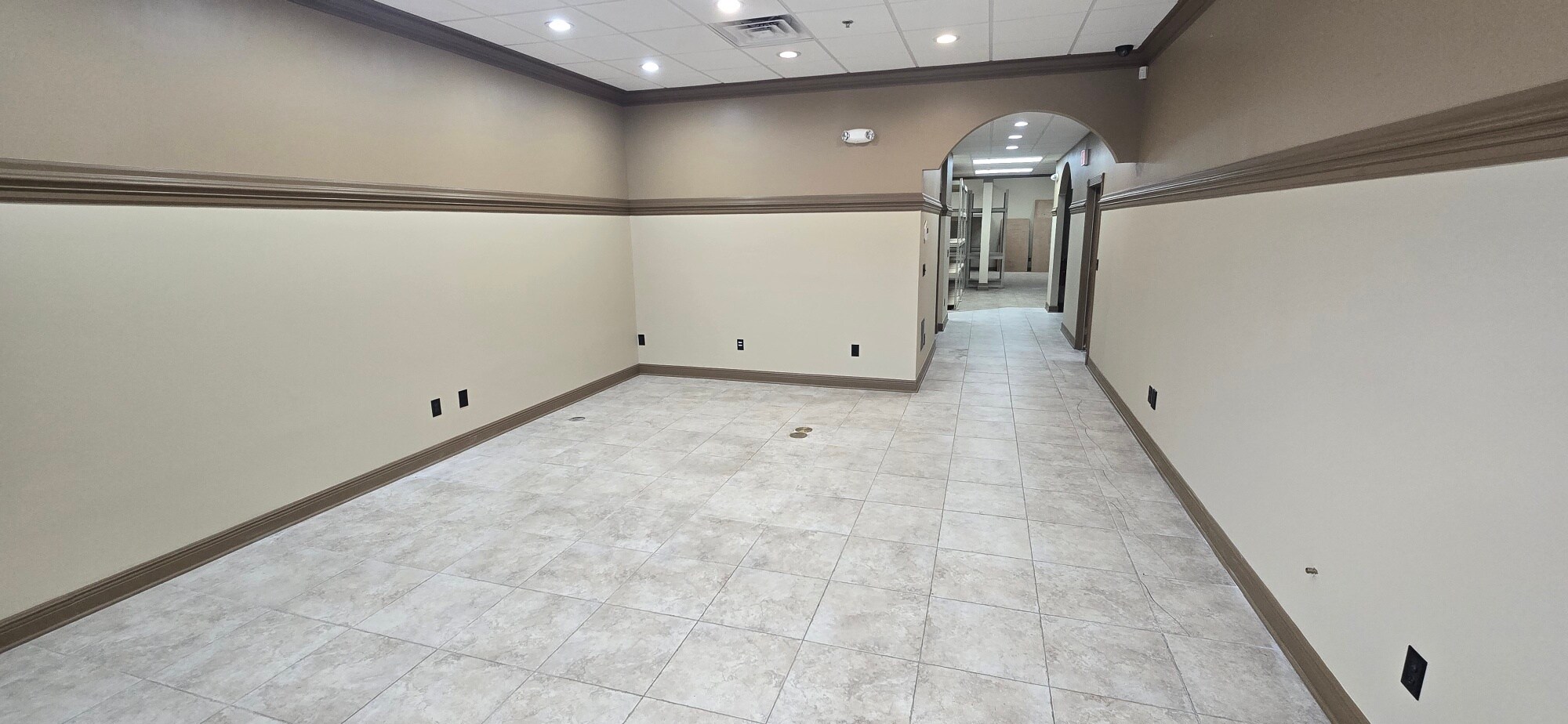 8725 Youngerman Ct, Jacksonville, FL à louer Photo principale– Image 1 sur 23