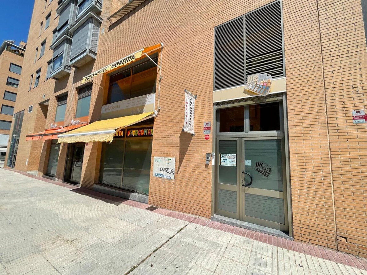 Madrid, MAD 28045 - Lot Esc. 1, Pt: 02, UE 1 - - Photo intérieure - Image 1 of 16